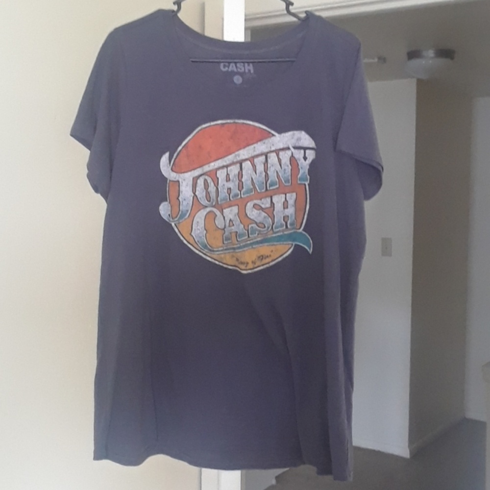 Torrid 2X Johnny Cash Tshirt
